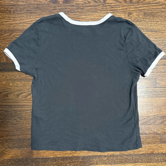 Levi's Black Contrast Ringer Tee - Picture 2 of 4